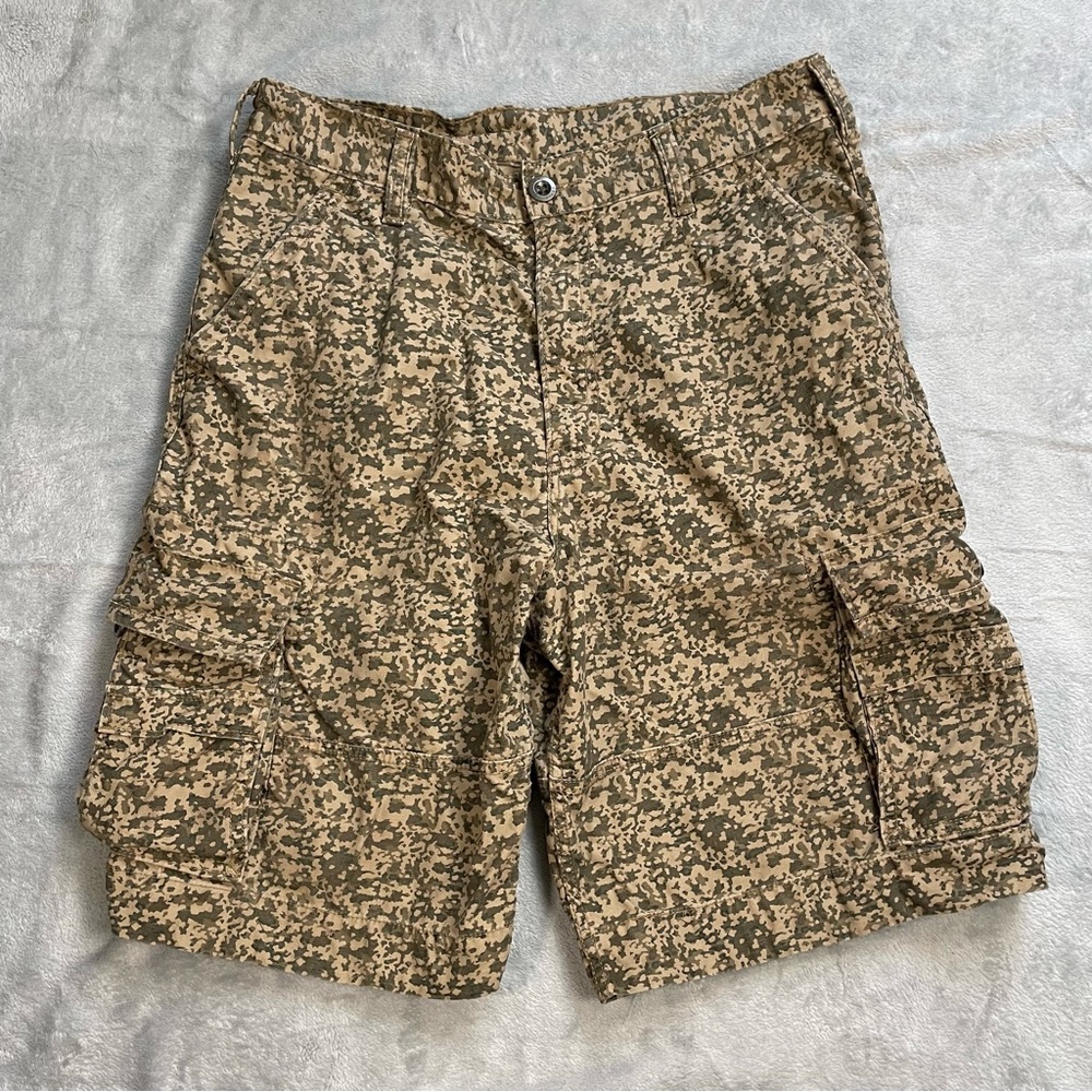 Levi’s Camo Cargo Shorts 33 Mens 100% Cotton Distressed Brown